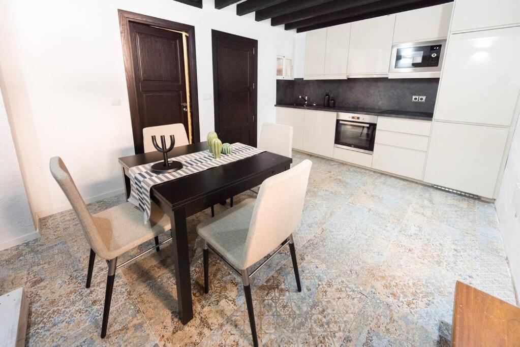 Loft En El Corazon De Palma Cerca De La Catedral Apartment ภายนอก รูปภาพ
