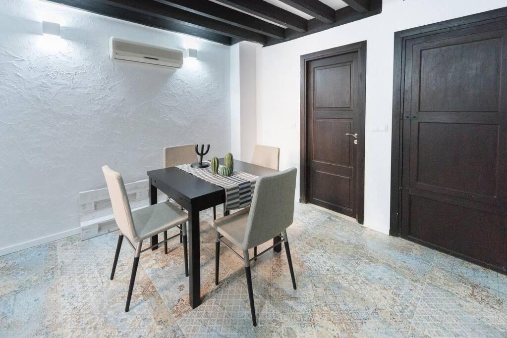 Loft En El Corazon De Palma Cerca De La Catedral Apartment ภายนอก รูปภาพ